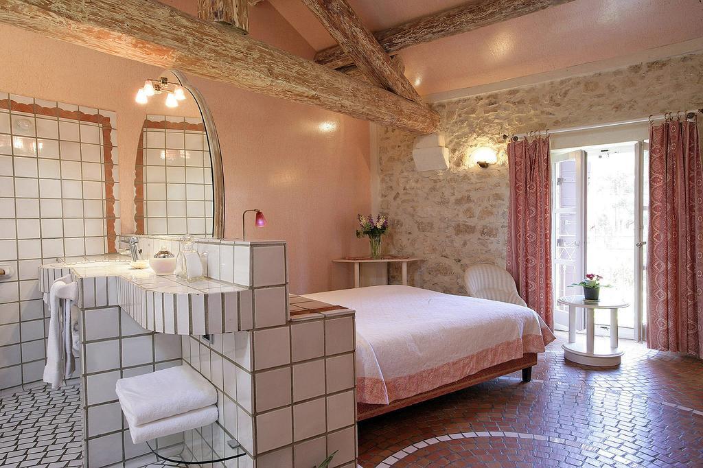 Auberge De Noves Domaine Du Deves Szoba fotó