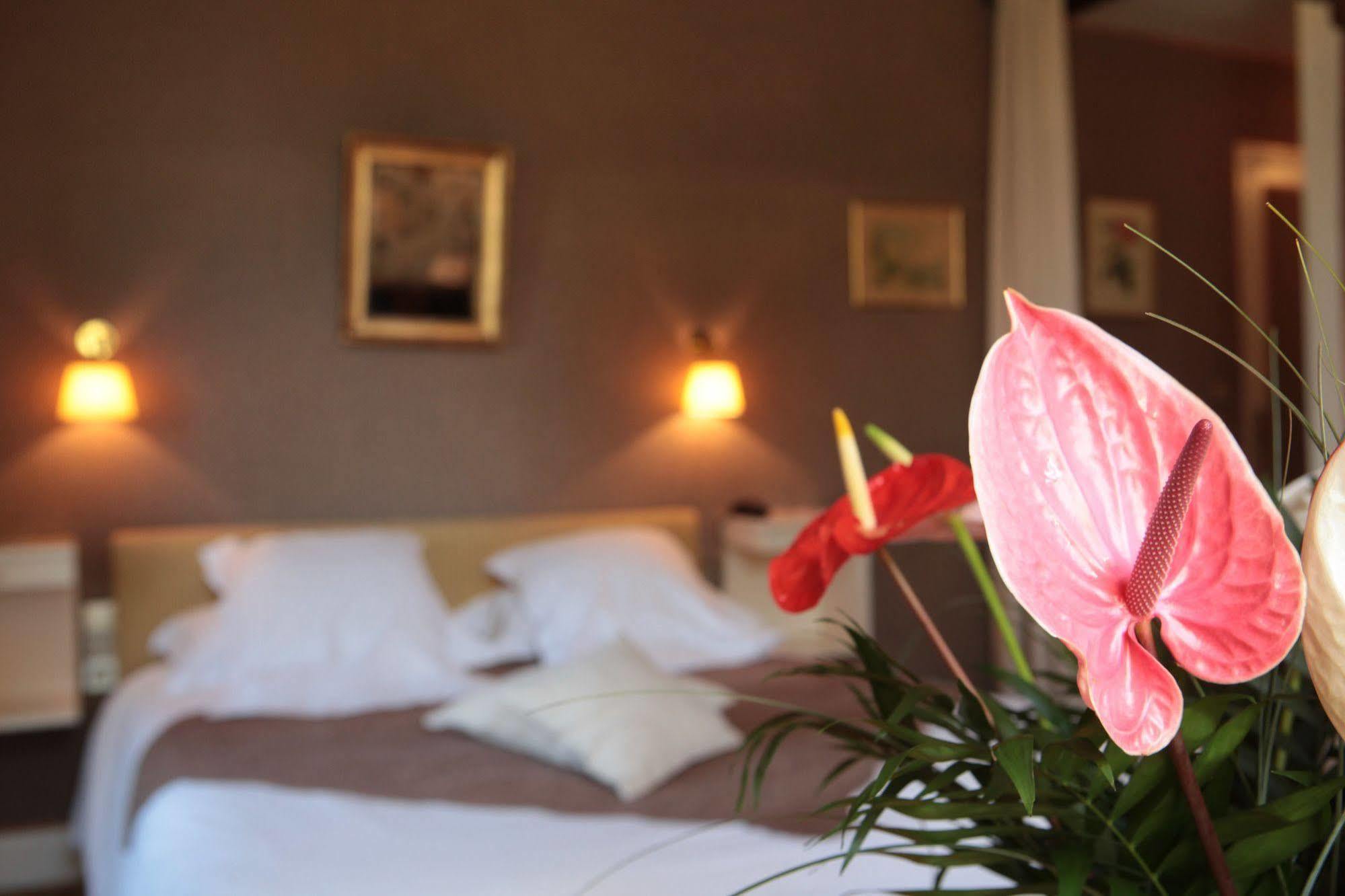 Auberge De Noves Domaine Du Deves Kültér fotó